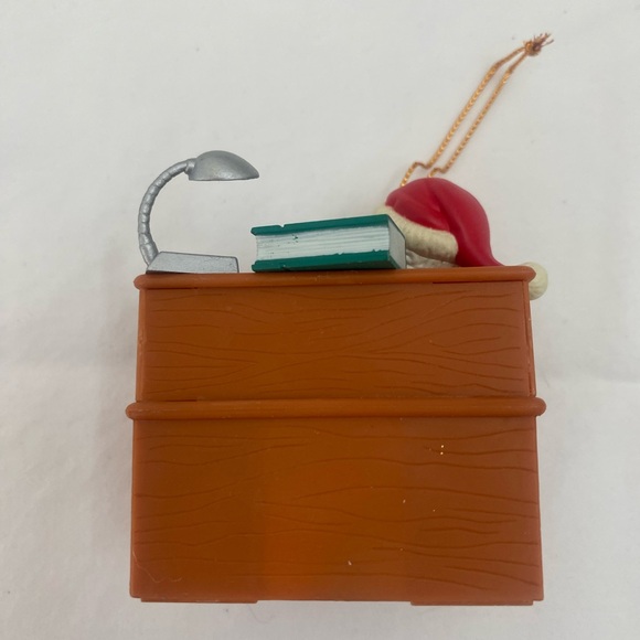 Mistletoe Magic Collection Santa Christmas Ornament in Original Box - Picture 3 of 3